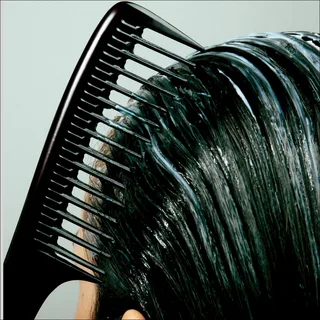 How to Wash and Condition Your Wig